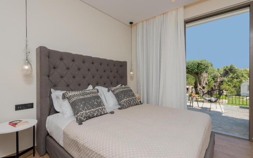 Eptanisos Beachfront Suites Zante Keri Eksteriør bilde